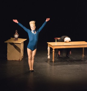 Divadlo Komediograf: Jak se Husákovi zdálo, že je Věra Čáslavská