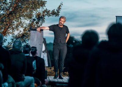 Divadlo Komediograf: Skečmen