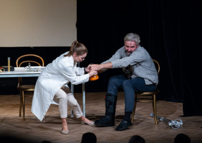 Divadlo Komediograf: Program na záchranu mužů