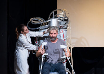 Divadlo Komediograf: Program na záchranu mužů