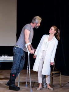 Divadlo Komediograf: Program na záchranu mužů